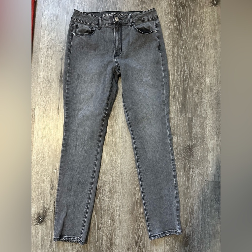 American Eagle Outfitters Charcoal Gray Skinny Jeans
